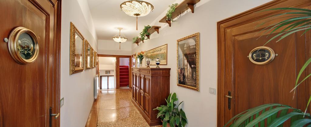 Casa Rezzonico Bed & Breakfast Venice Exterior photo