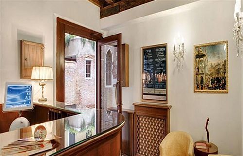 Casa Rezzonico Bed & Breakfast Venice Exterior photo